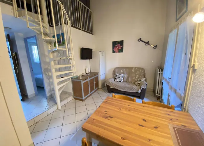 6 Pers, Clim, Au Calme Avec Piscine Et Parking - Fr-1-607-125 Villa